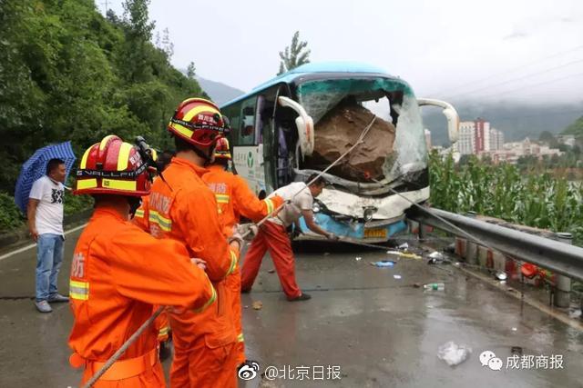 樂(lè)迷扎堆體驗(yàn)潮玩音頻裝備 京東3C數(shù)碼在草莓音樂(lè)節(jié)現(xiàn)場(chǎng)吸粉無(wú)數(shù)